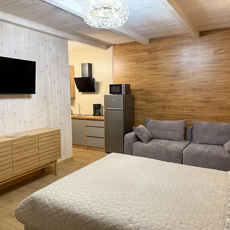 Bukovets' 3*