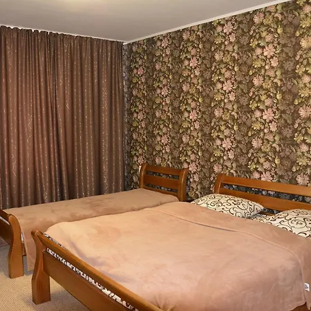 Bukovets' Guest house