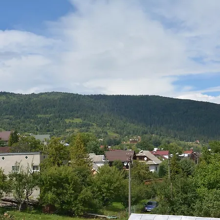 Πανσιόν Bukovets' Γιαρέμτσε