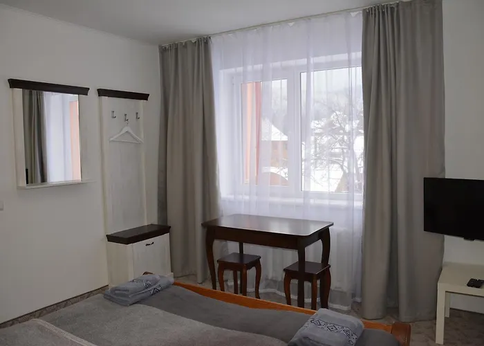 Bukovets' 3* 야렘체